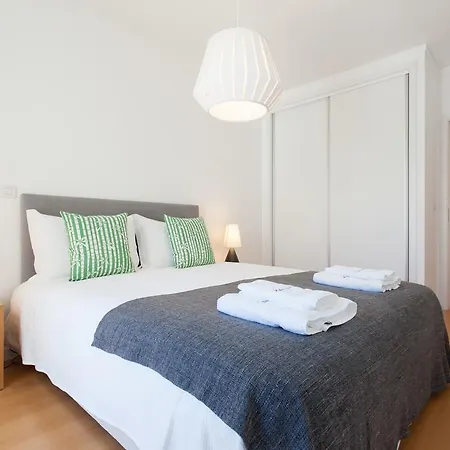 Апартаменты Flh Martim Moniz Modern Flat