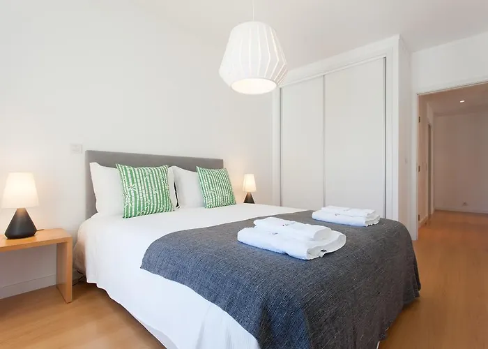 Апартаменти Flh Martim Moniz Modern Flat